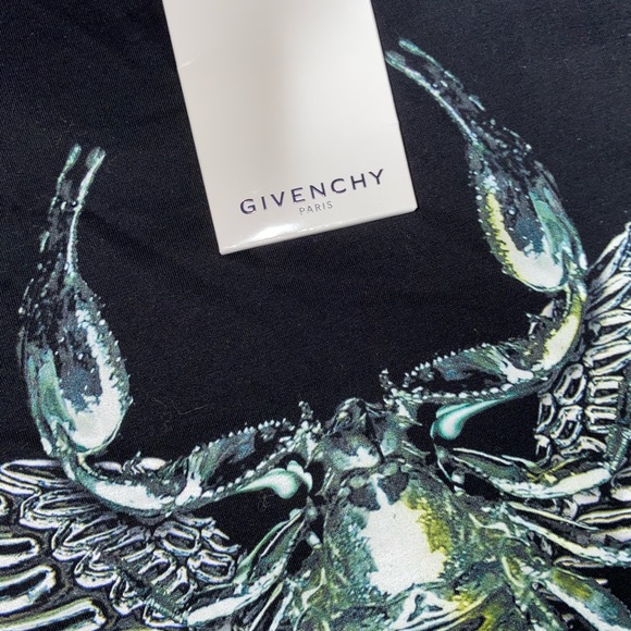 Givenchy Scorpio Tee - Picture 4 of 5